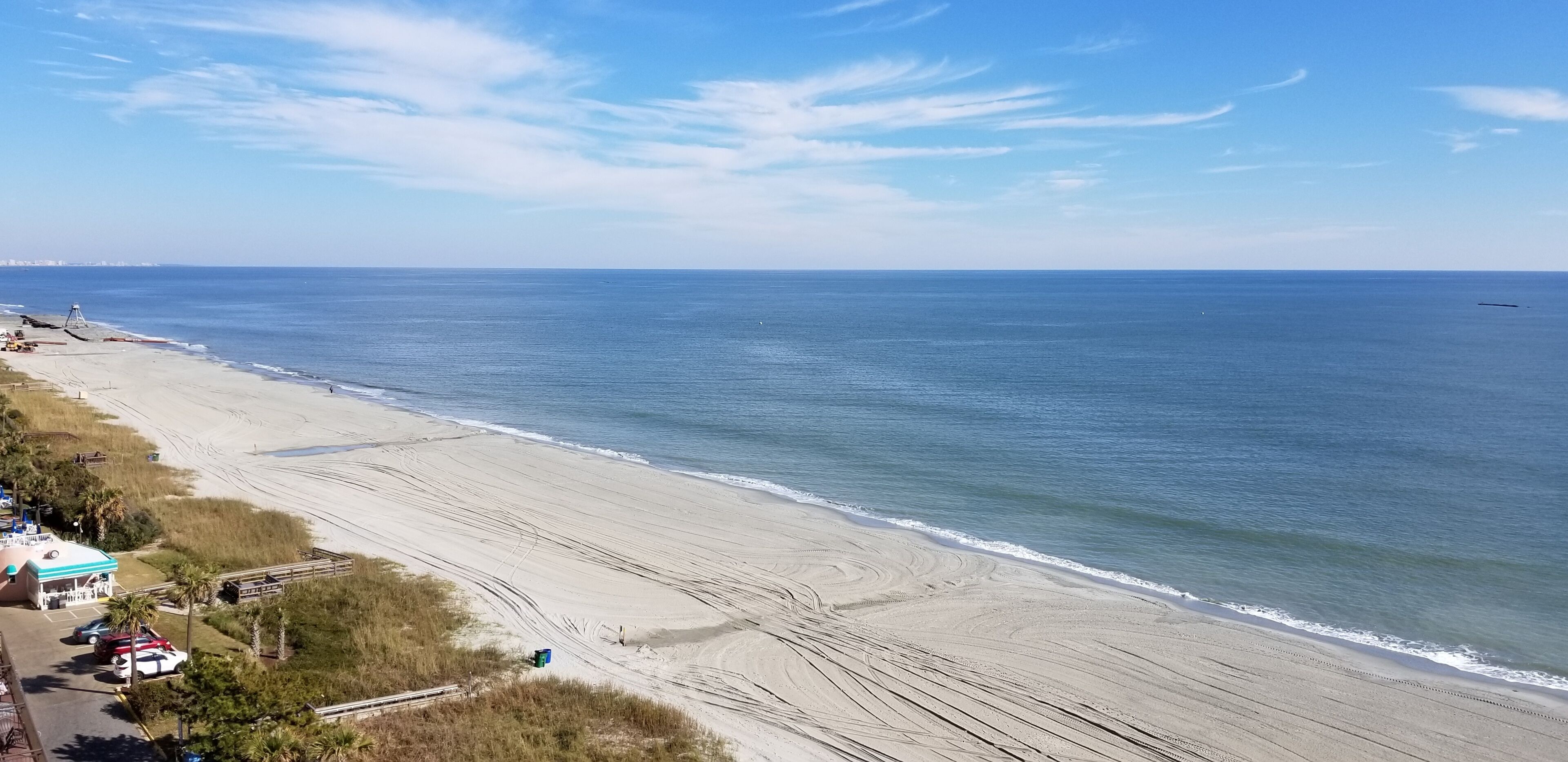 OCEANFRONT ! OCEANFRONT ! STUDIO APT W/  TERRACE, ROMANTIC GETAWAY !! KING BED!!