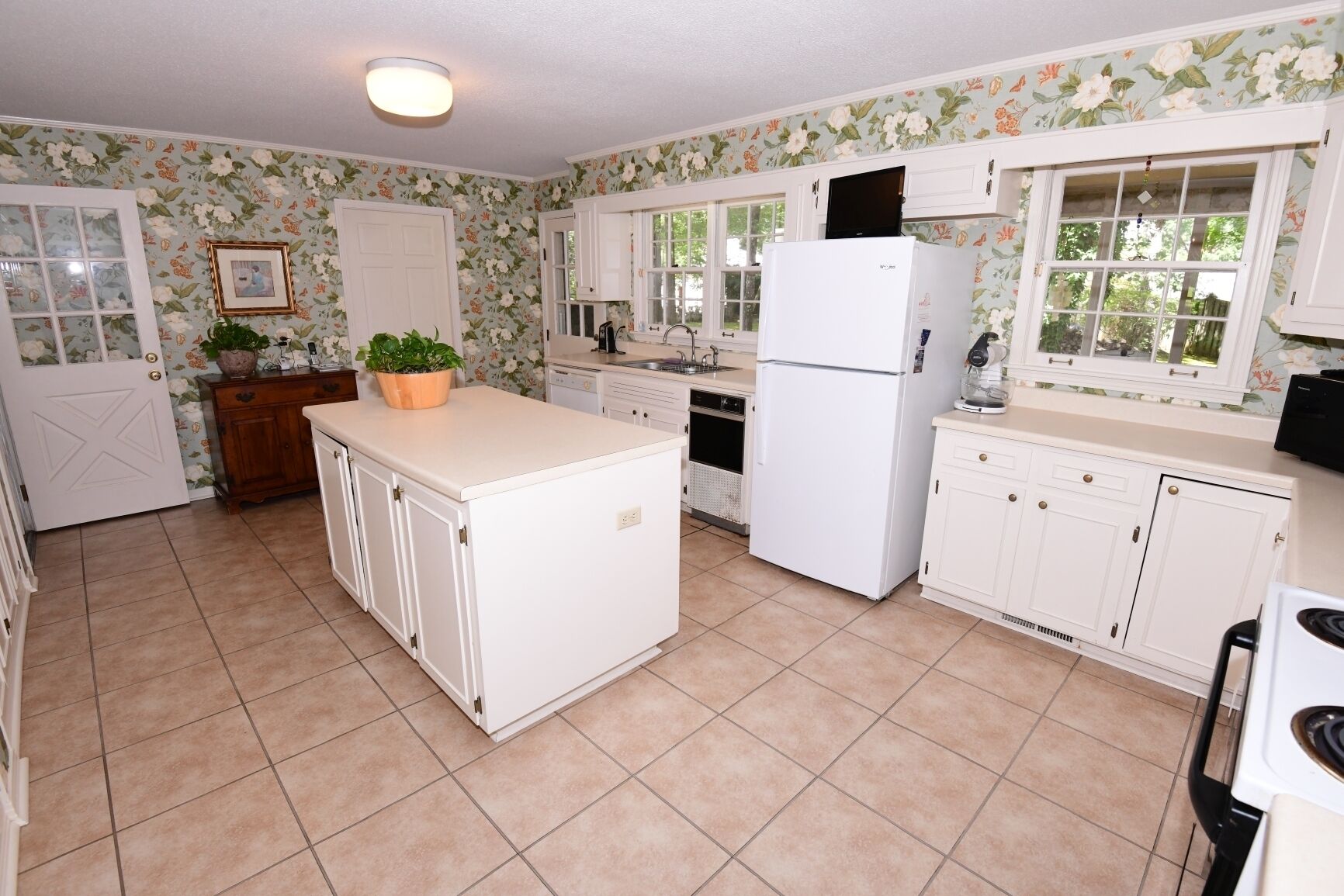 Graduation , Double Decker , Baseball , Football , Basketball , Fun in Oxford!!