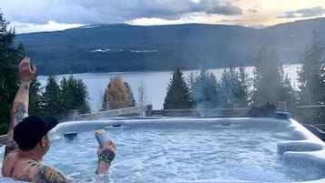 Bain à remous extérieur