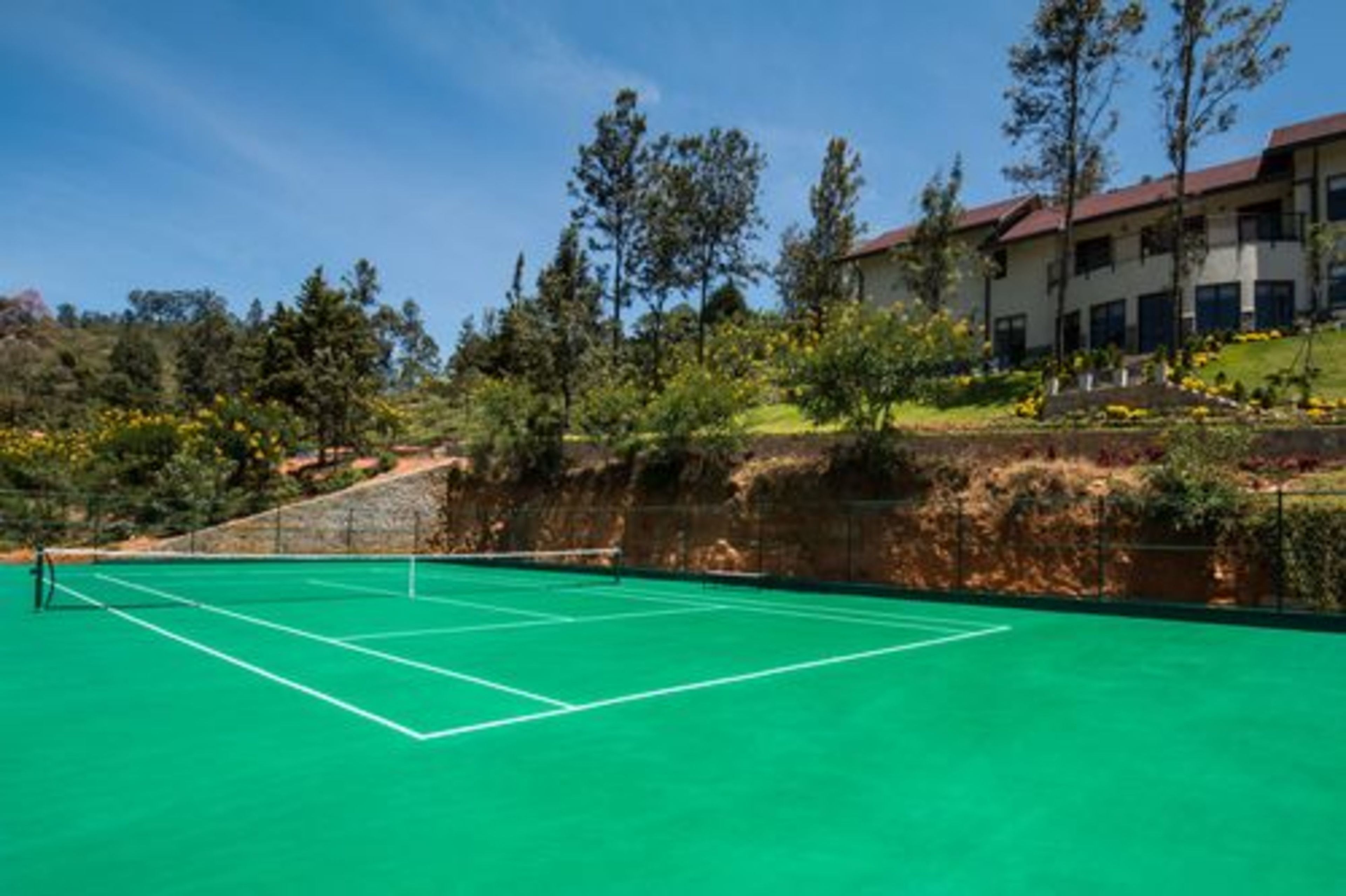 Gelanggang tenis