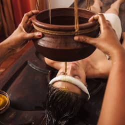 Behandlungsräume für Paare, Sauna, Whirlpool, Dampfbad