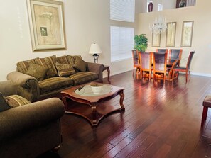 Smart TV, fireplace, DVD player, stereo