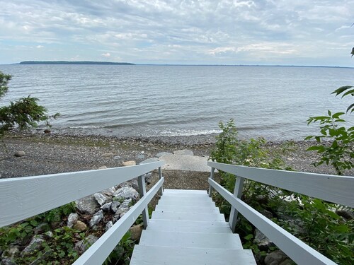Fantastic Vermont rannalla Champlain mökki