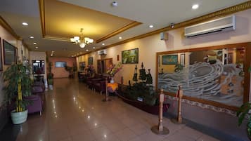 Khu sảnh