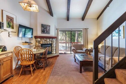 (A202) Loft Condominiums