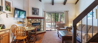 (A202) Loft Condominiums