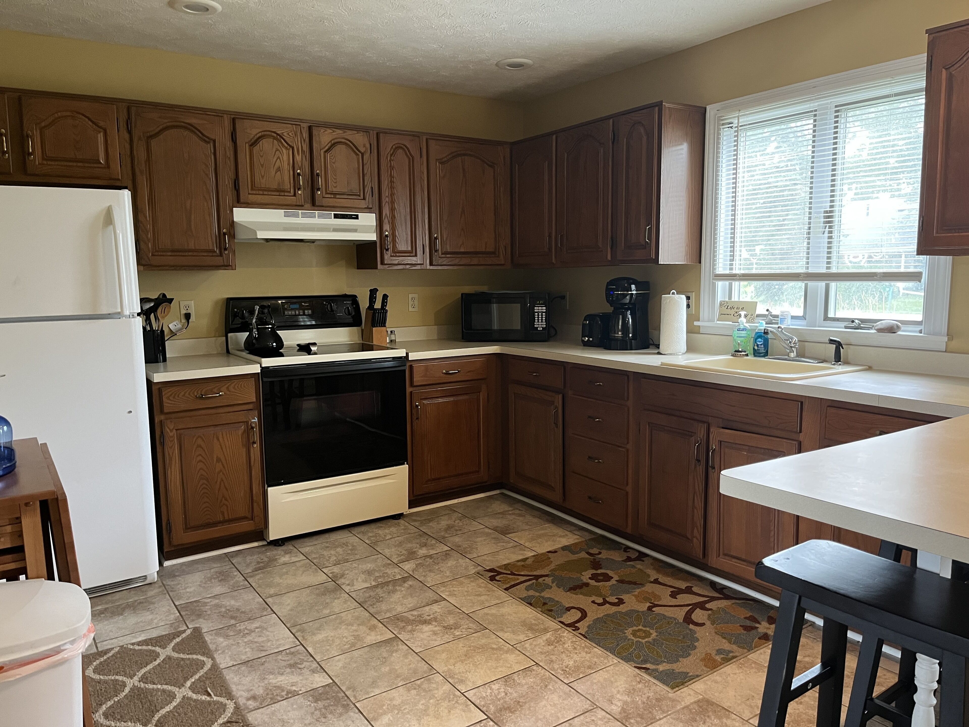 Lake Ontario waterfront house with hot tub!