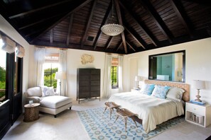 4 chambres, bureau, fer et planche à repasser, Wi-Fi gratuit