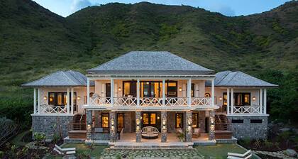 Beautiful 4 bedroom Caribbean Villa