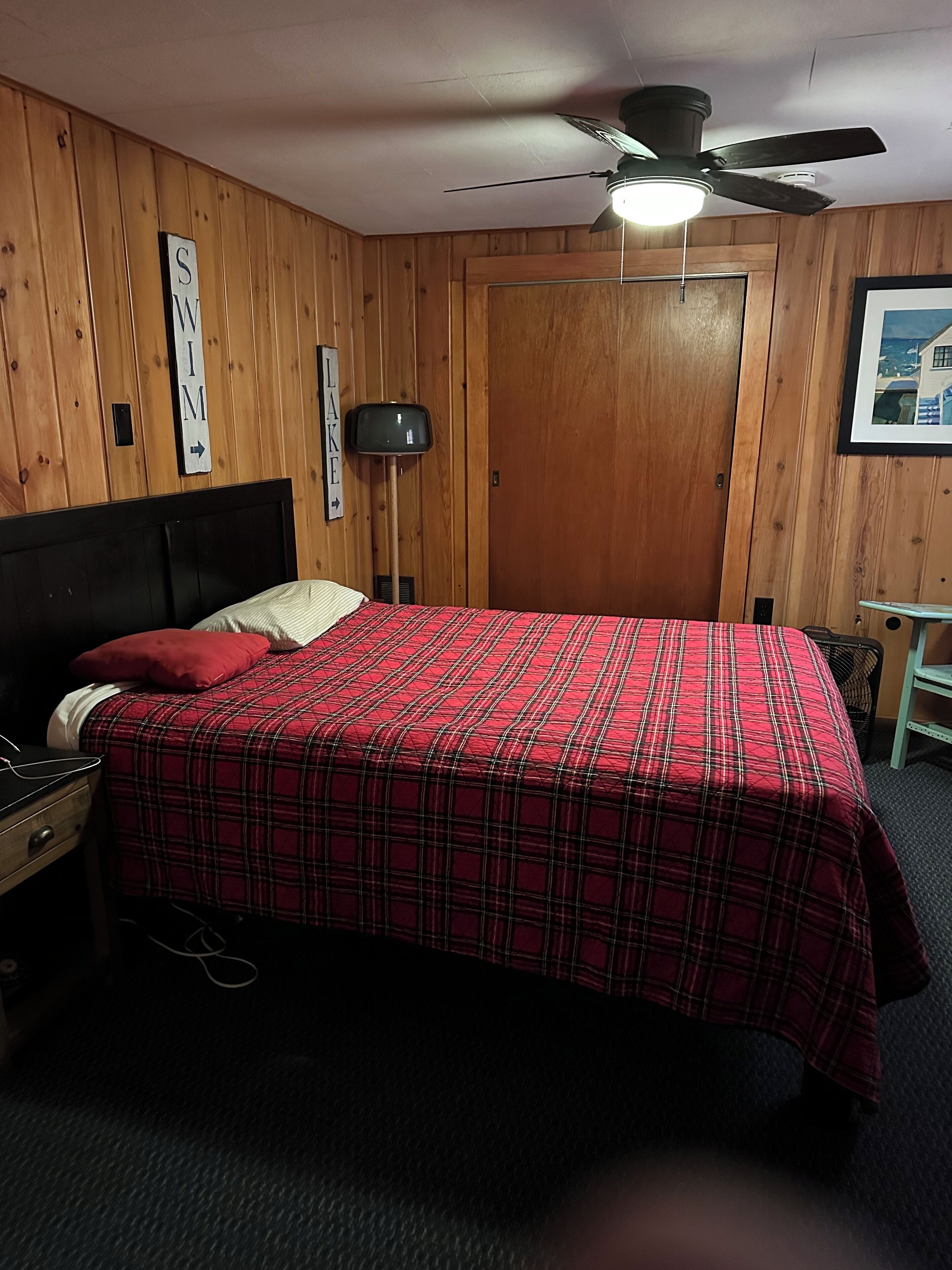 Master bedtoom with attached full bath.
