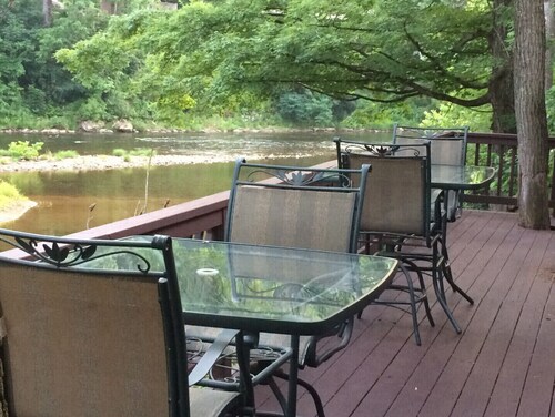 The landing on the shaver's fork