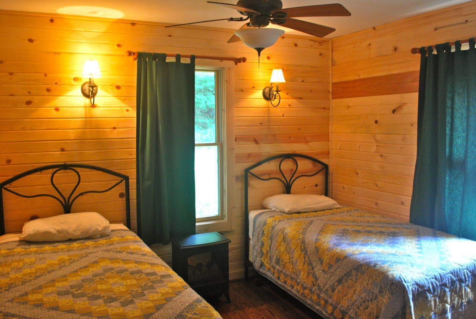 Brookie Cottage on Savage River, Fly Fishing, Hiking, Biking, relaxing getaway