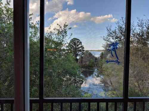 3 Bedroom Penthouse  Villa Located in Bahama Bay Resort -  Lake View!