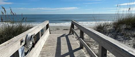 A la platja, gandules de platja i tovalloles de platja