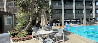 Beautiful Oceanfront Condo 2 BR 2 Bath