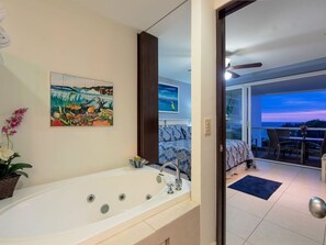 3 habitaciones, tabla de planchar con plancha, cuna de viaje y wifi 