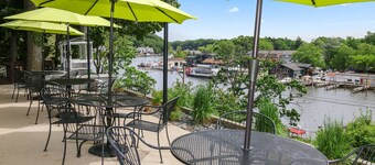 Holiday Hill Resort  "The Penthouse" Unit 700