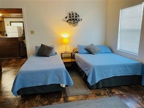 1 bedroom, bed sheets