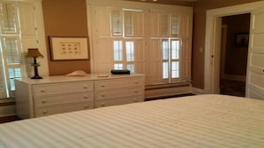 4 Schlafzimmer