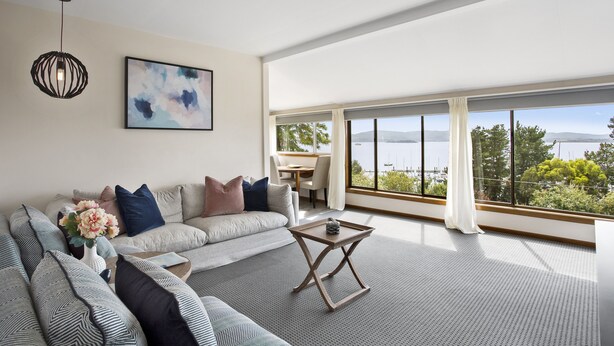 House, 2 Bedrooms | Living area - Beauty Point (Beauty Point)