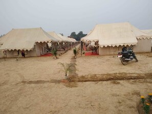 Courtyard - Aplus Swiss Camps (Phulpur)