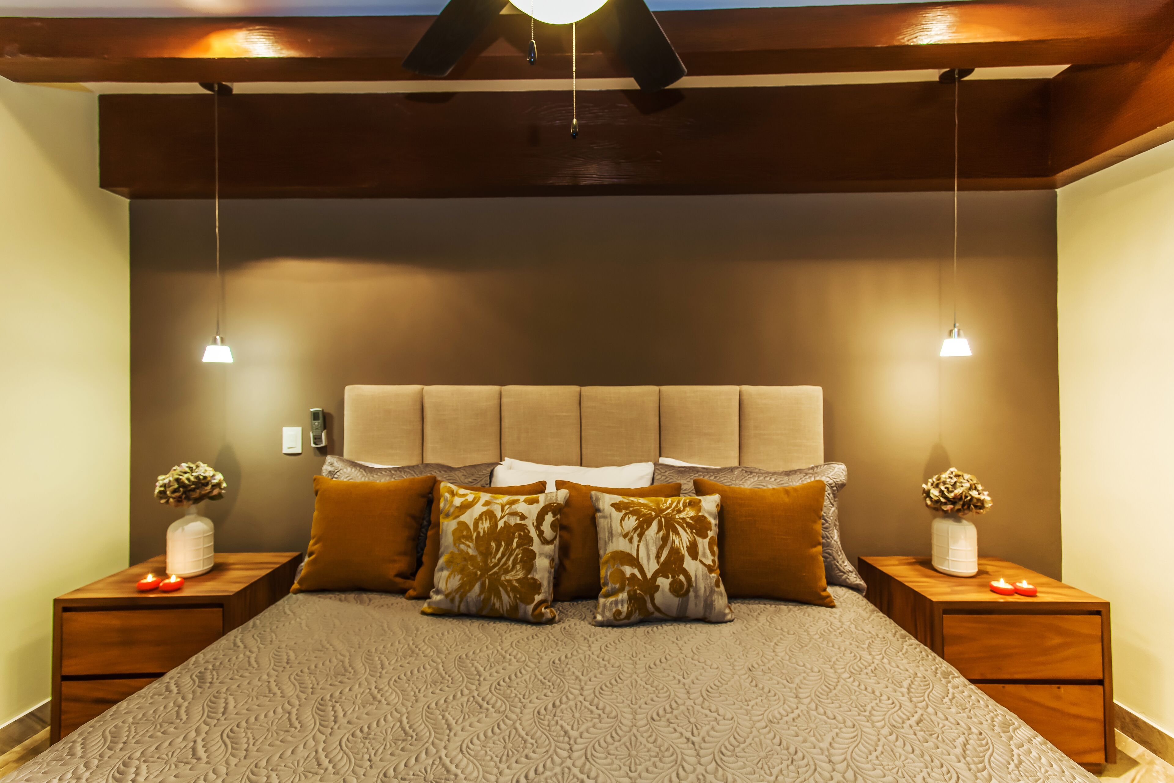 2 bed 2 bath 2 level LOFT TOWNHOME · RTH6