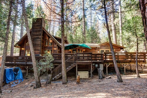 Cedar Chalet - Hanki luontasi!