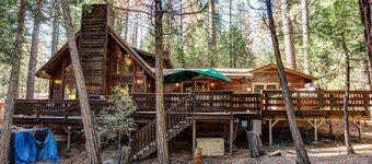 Cedar Chalet - ¡Obtenga su naturaleza!