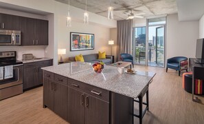 Interior - Wyndham Austin - Studio (Austin)
