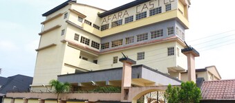 Afara Castle Hotel