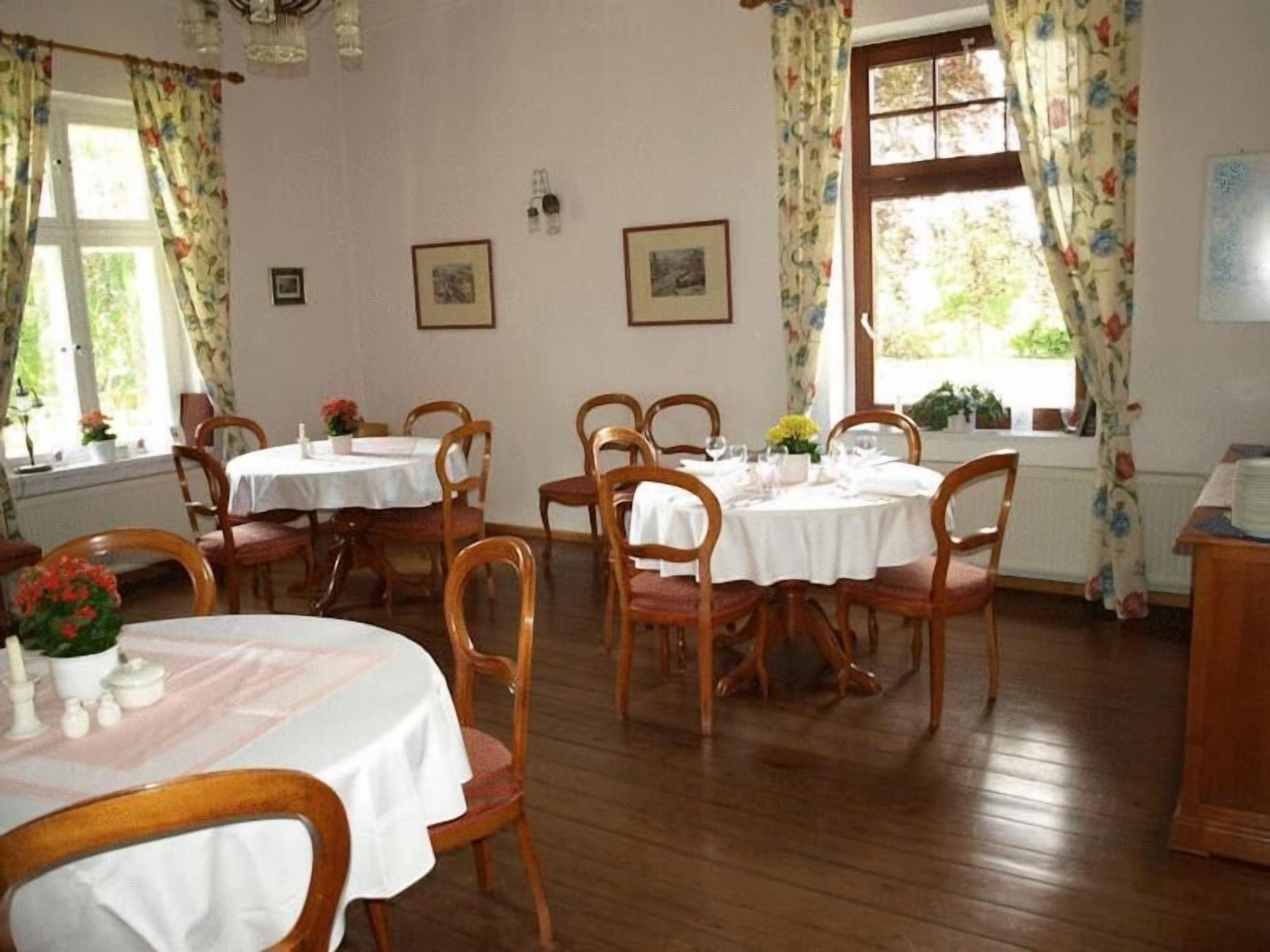 Foto - Hotel Pension Gutshaus Neu wendorf