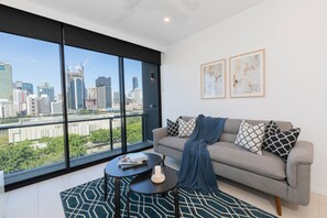 Deluxe Apartment | View from room - Airhome Southbank Riverside Tower (South Brisbane)