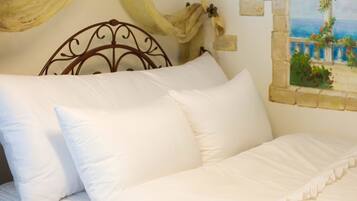 Chambre (101, Surcharge upon C/I over 2 person)