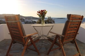 Balcony view - Crystal View Mykonos (Mykonos)