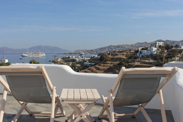 Balcony view - Crystal View Mykonos (Mykonos)
