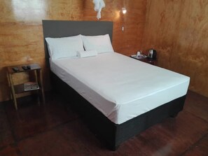 Room - Camp Roi (Shakawe)