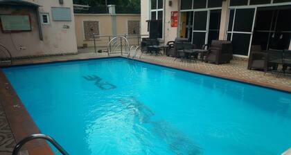 Bayse One Place Jericho