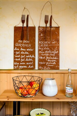 Tägliches inbegriffenes Frühstücksbuffet