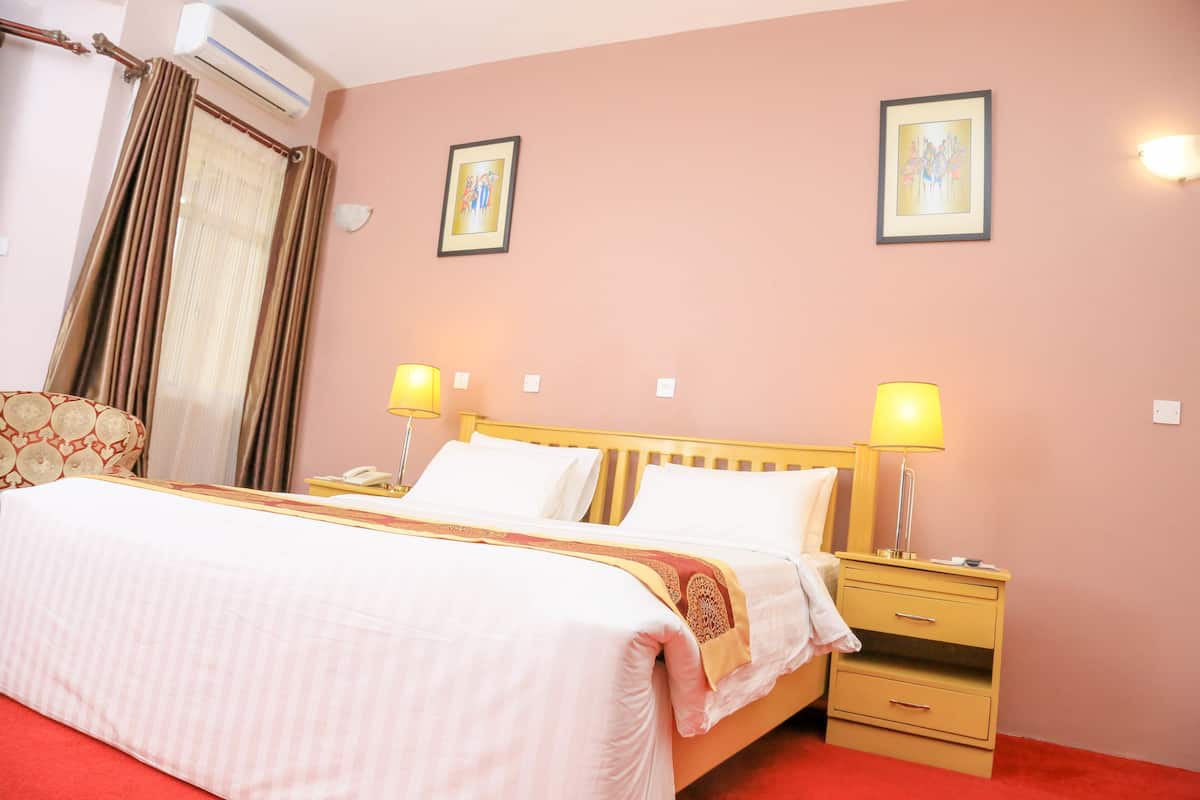 Deluxe Single Room, Non Smoking, City View | Premium bedding, individually decorated, individually furnished, desk