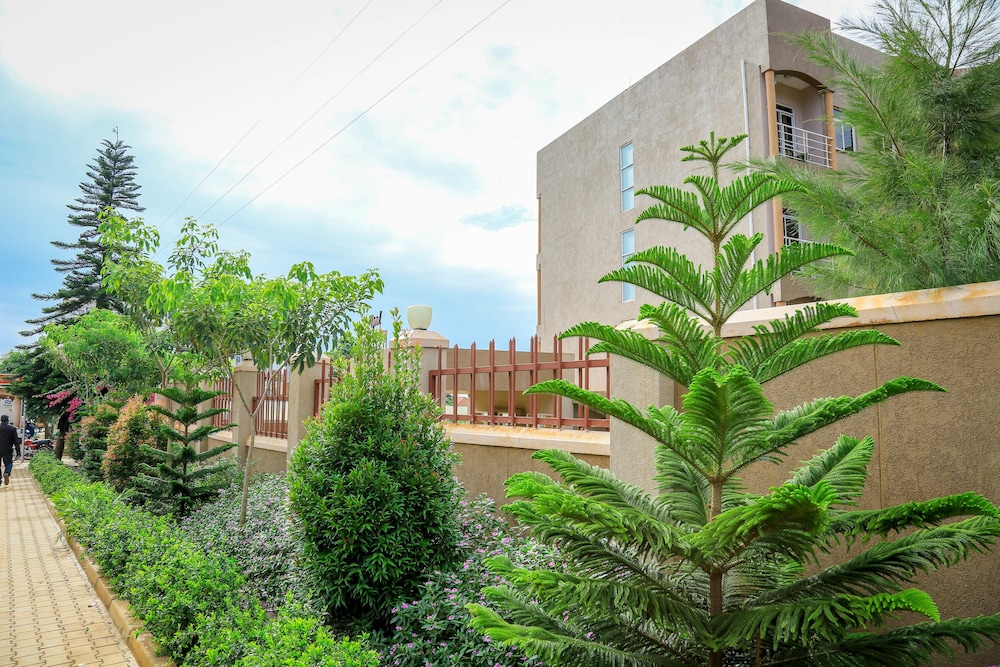 Hotel 7 Seasons Entebbe photo 5