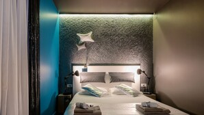 1 bedroom, iron/ironing board, internet, bed sheets - Rooms Jasenka, (15960), Split, hr (Split)