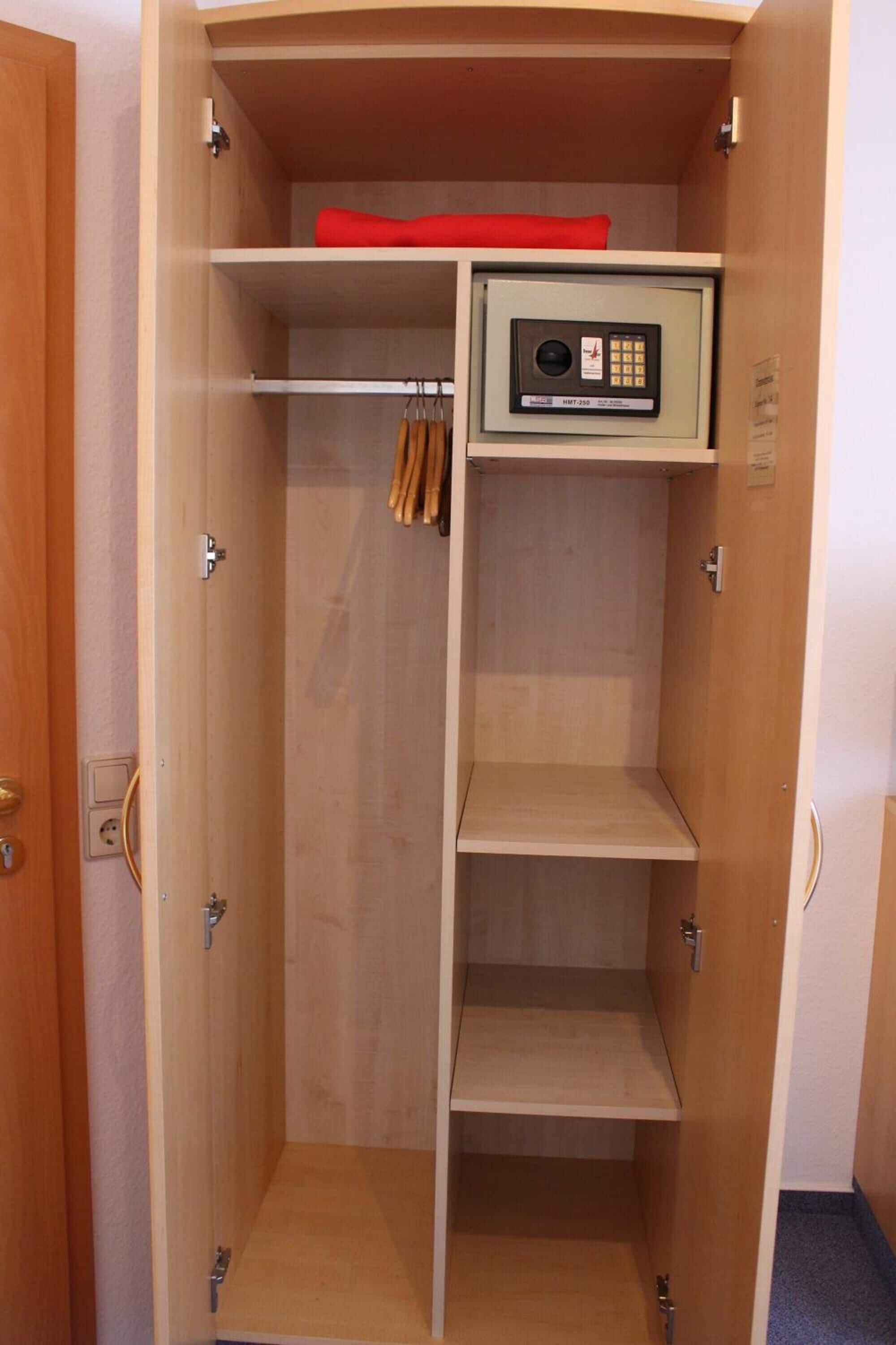 in-room safe, desk, laptop workspace, blackout curtains