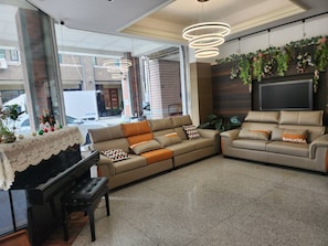 Khu tiếp khách ở sảnh