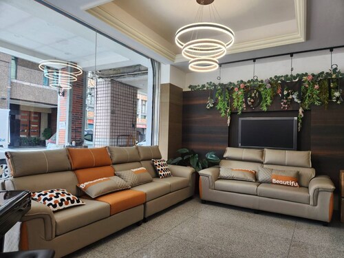 Jia-Jia Business Hotel