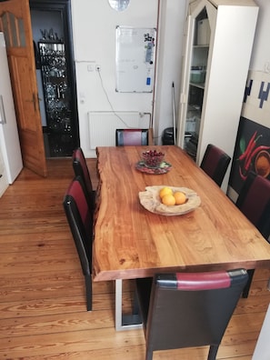 Full-size fridge, microwave, stovetop, coffee/tea maker - Privatzimmer Hagen (Hagen)