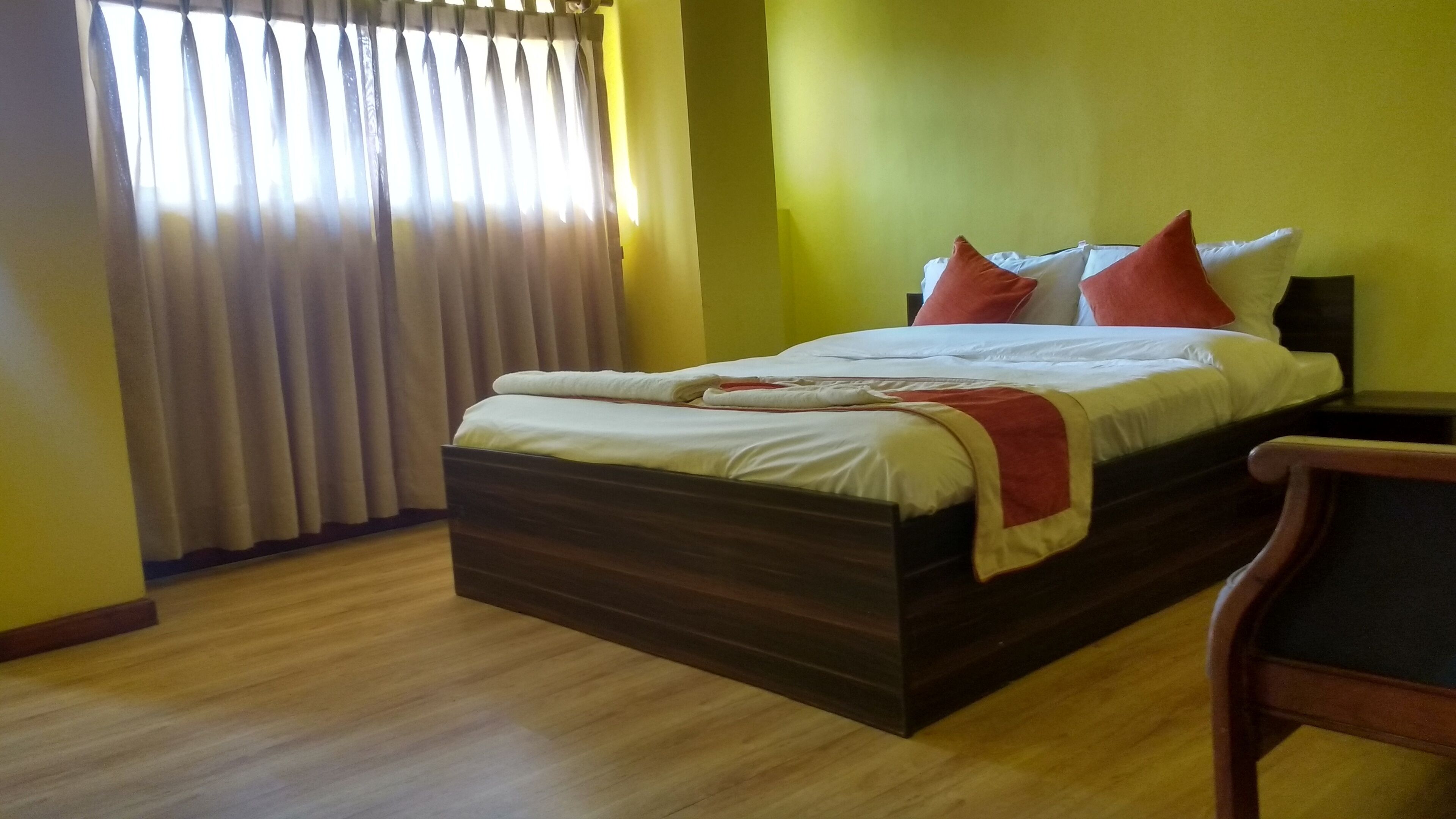 2 habitaciones, ropa de cama de alta calidad y muebles diferentes 