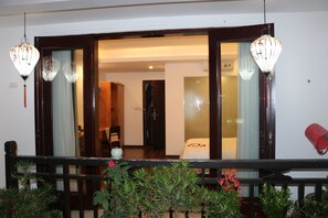 Ngoại thất