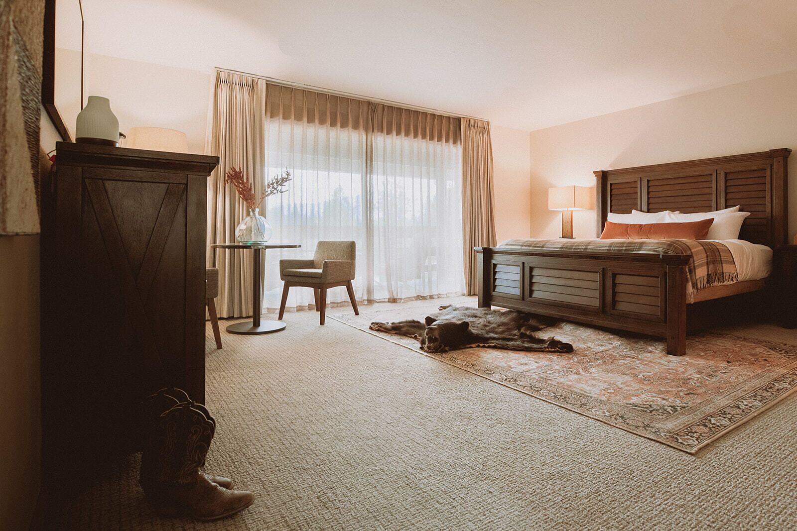 MONTANA LUXURY GUEST RANCH