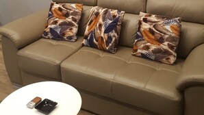 Unclassified image, 5 of 6, button - Van Vo Hotel Apartment (Ho Chi Minh City)