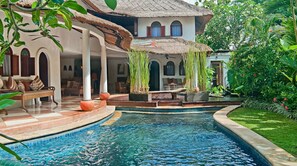 Pool - Peaceful Oasis 5BR Villa, Umalas! 4Min Drive To Eat Street & Seminyak Square! (Kerobokan)